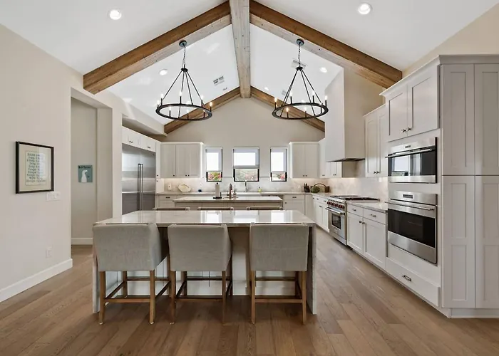 Arcadia Luxe Holiday home