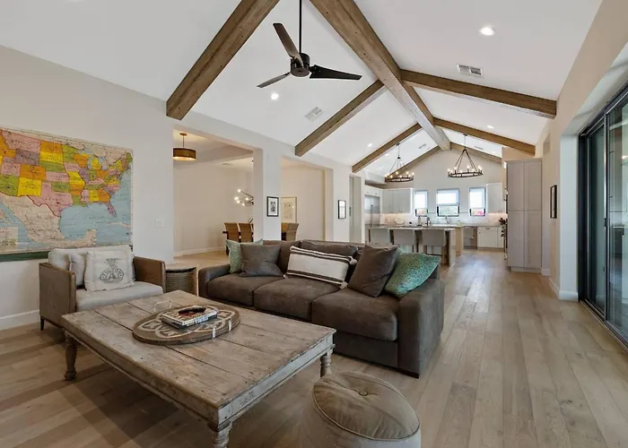 Arcadia Luxe Holiday home